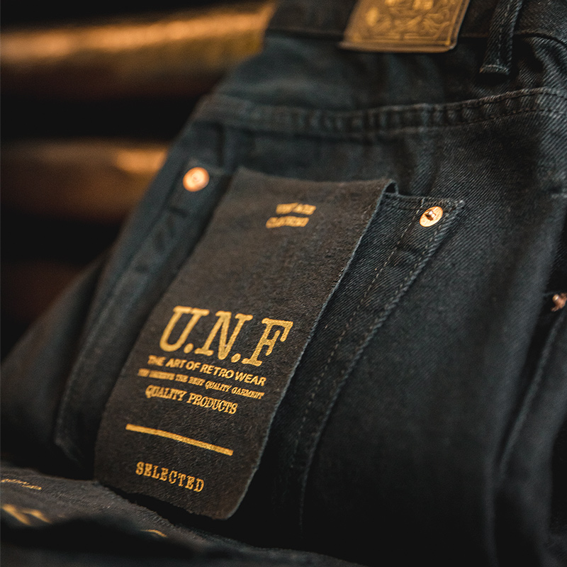 Levis Jeans 501 - Celana Jeans Denim Hitam Vintage Maden