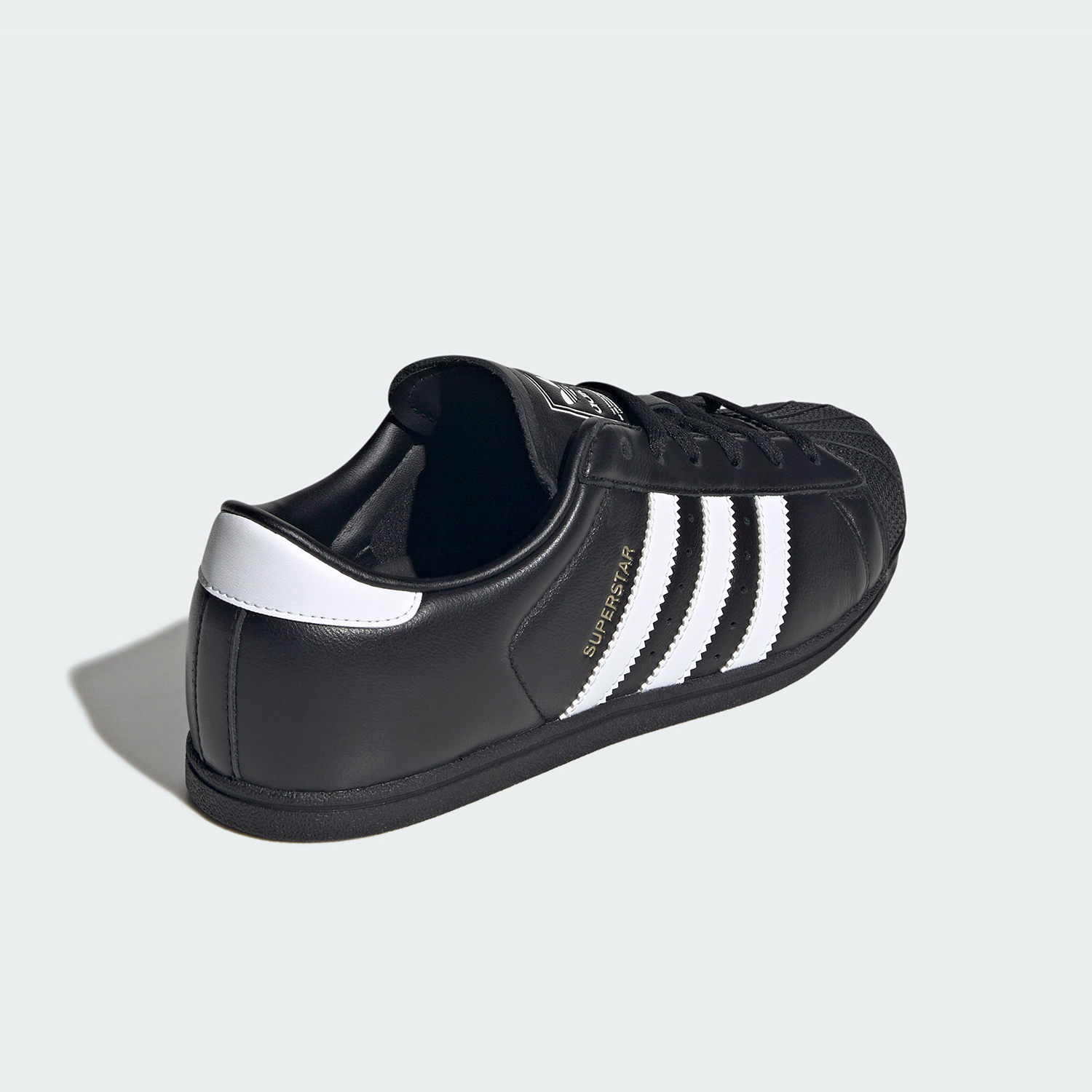 Sepatu olahraga dan santai wan - Adidas Shoes Superstar ulasan dan harga